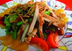 THAI-CHICKEN-SALAD